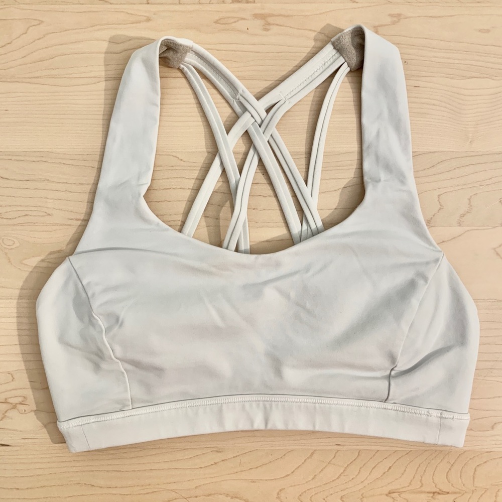 Lululemon white sports bra size 4!